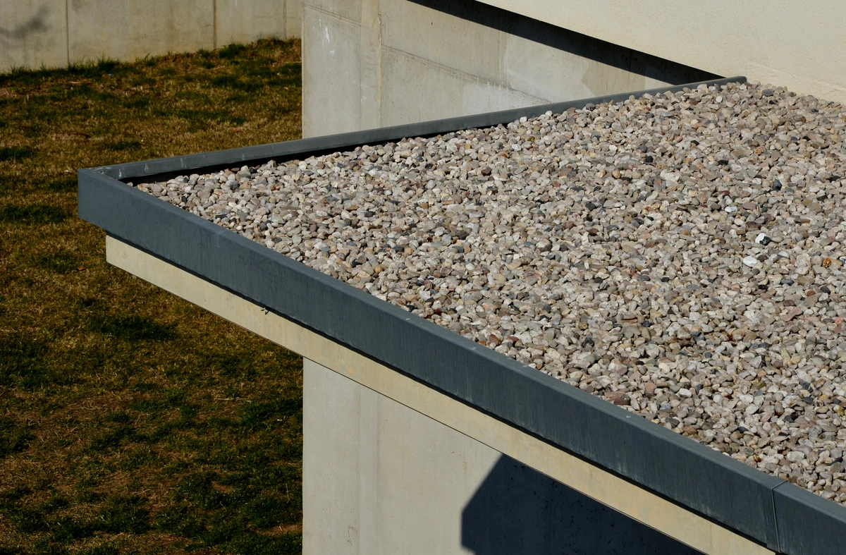 Built-Up Asphalt Roof Systems